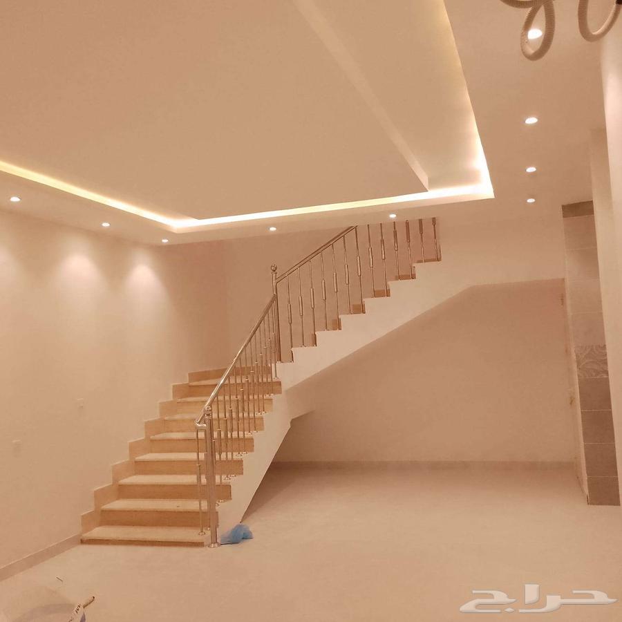 فيلا 5 غرف في الرمال 4