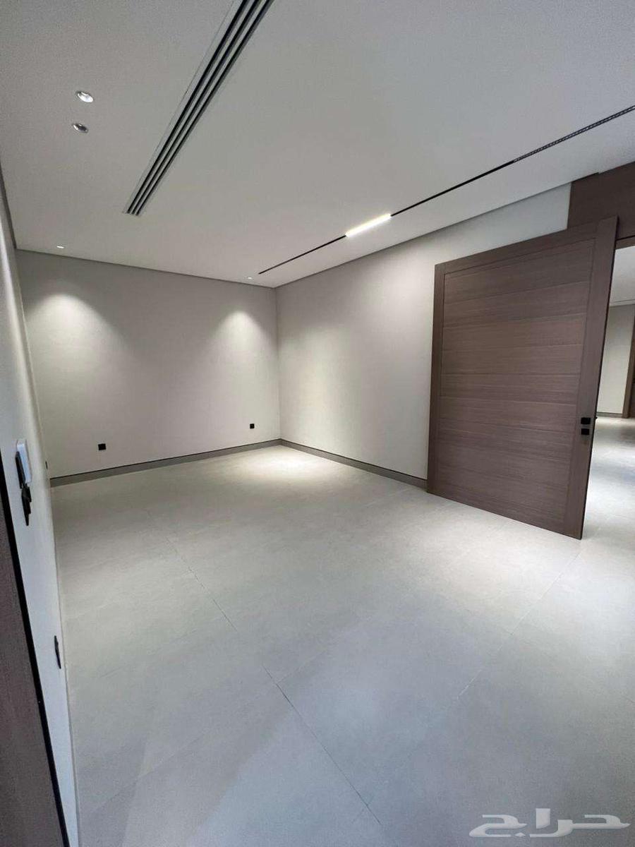 6 bedroom villa in Al Mahdiyyah 6