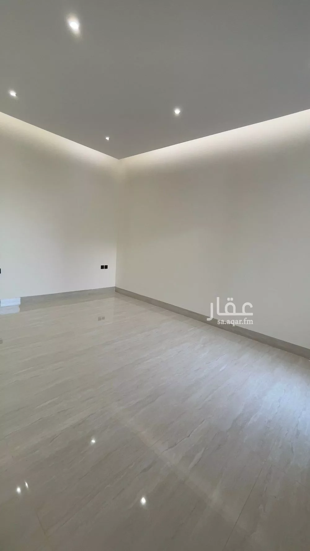 فيلا 6 غرف في المهدية 23
