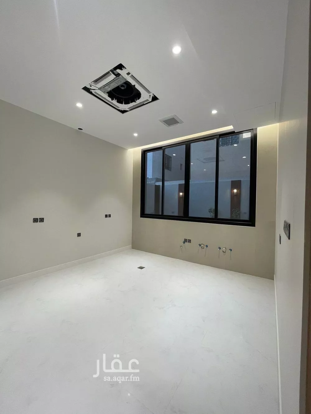6 bedroom villa in Al Mahdiyyah 7
