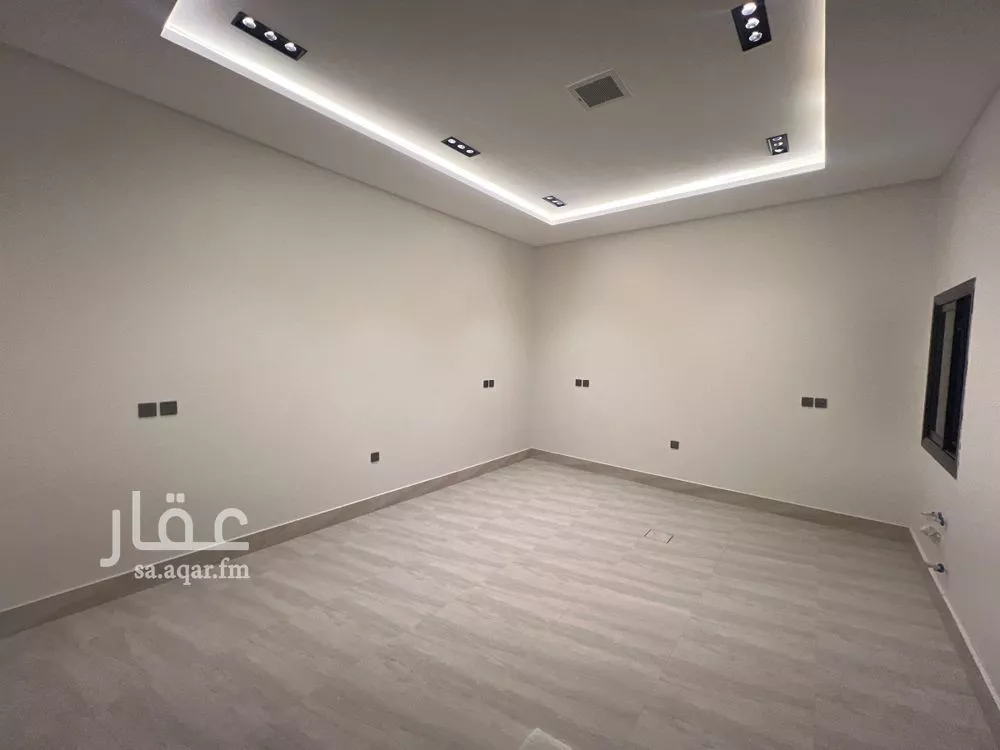 فيلا 5 غرف في الرمال 11