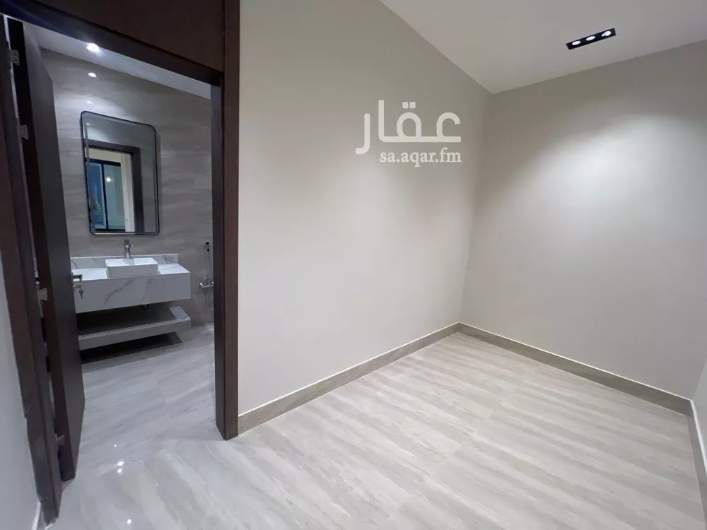 فيلا 5 غرف في الرمال 21
