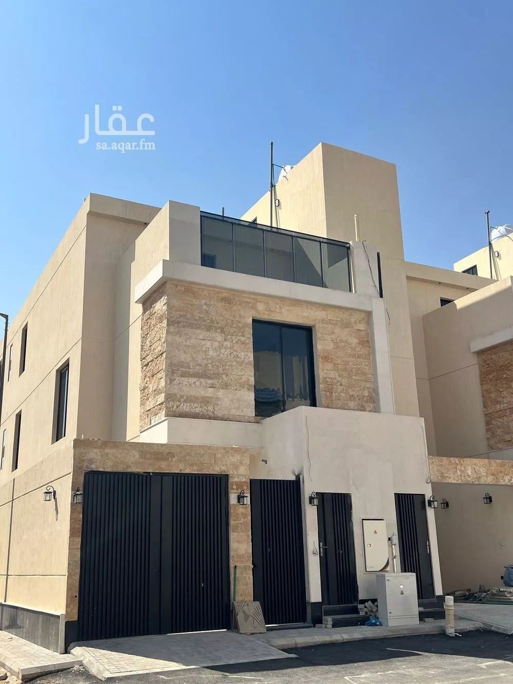 5 bedroom villa in Al Yarmouk 2