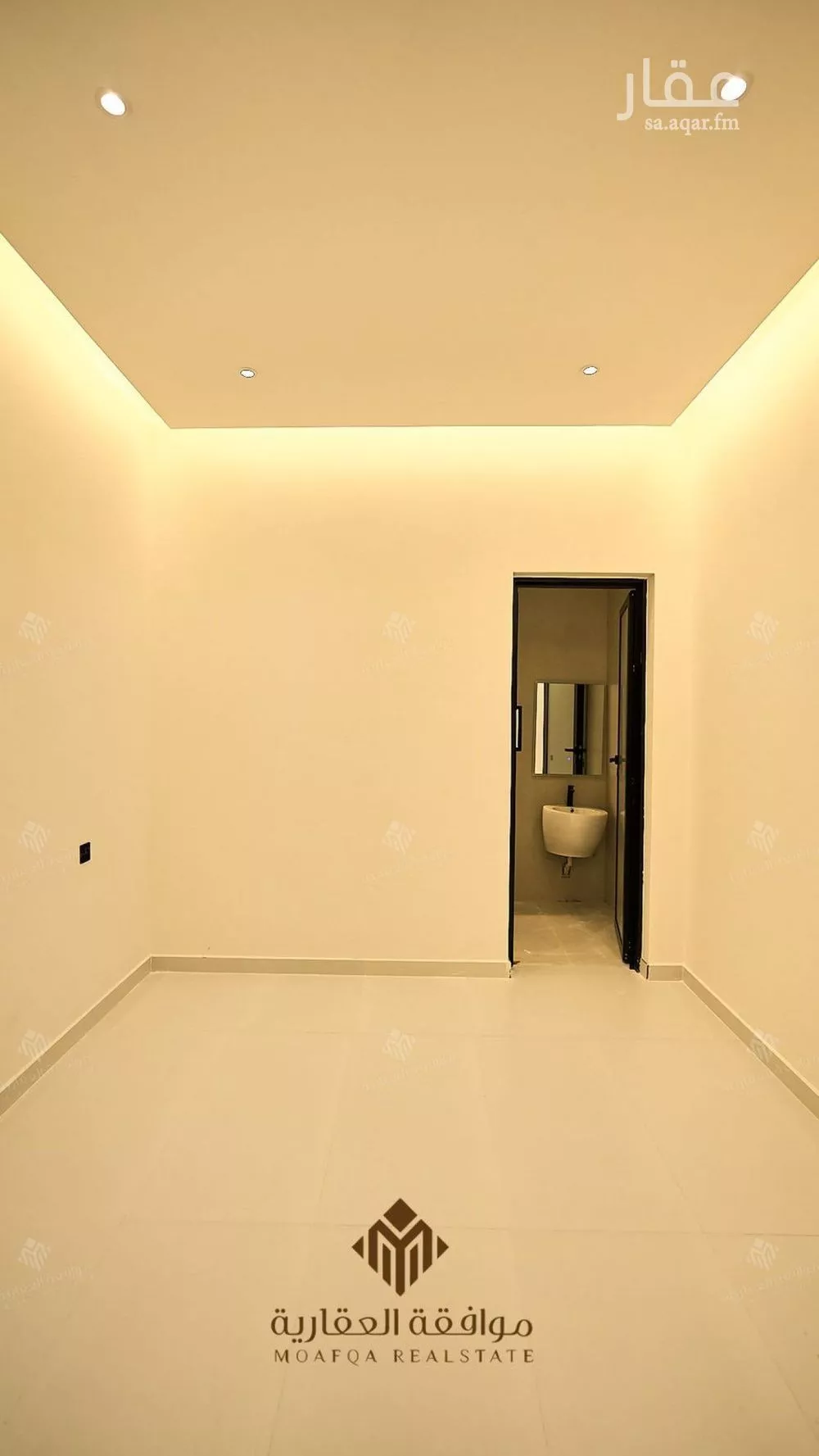6 bedroom villa in Al Mahdiyyah 24
