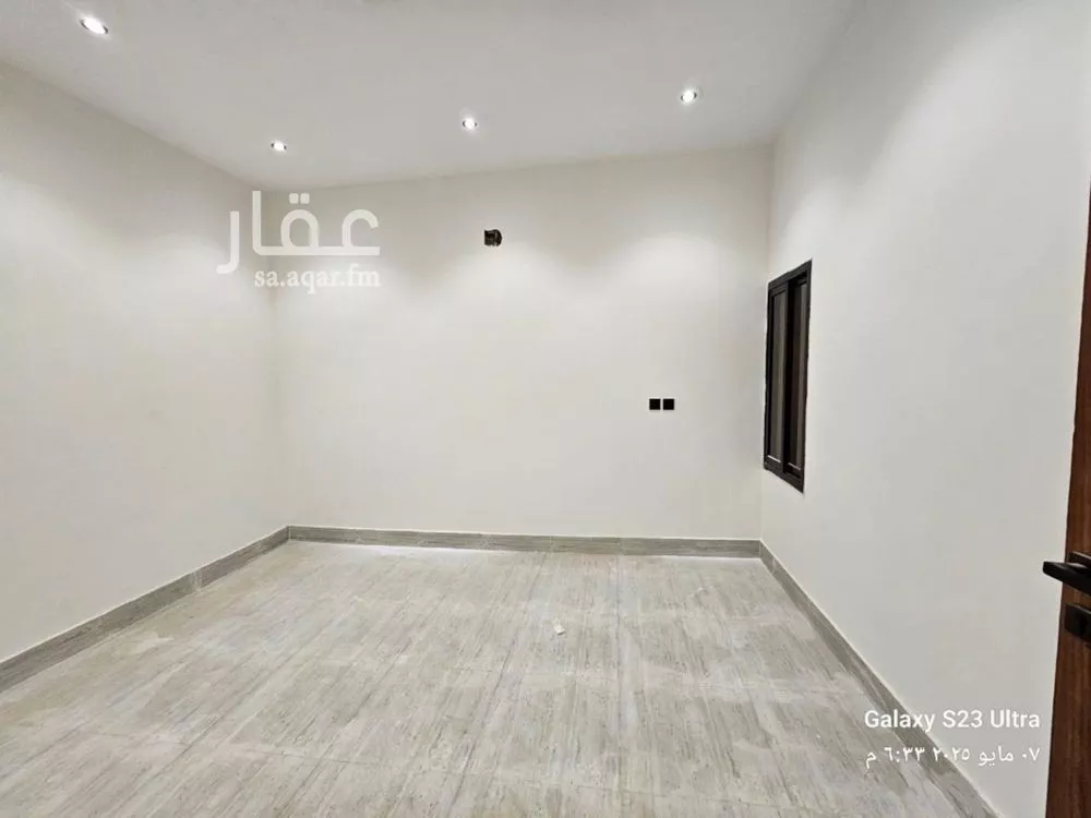 دوبلكس 4 غرف في طويق 17