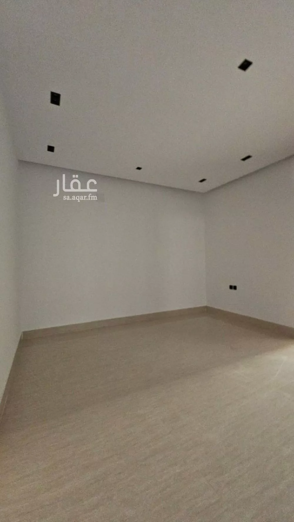 دوبلكس 7 غرف في طويق 20