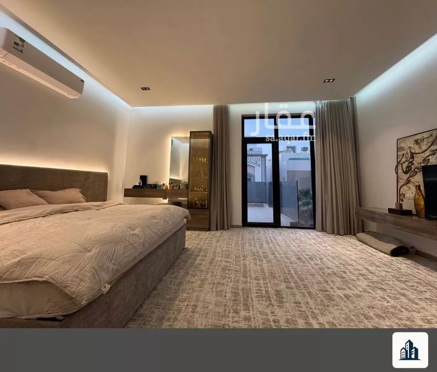 7 bedroom villa in Al Narjis 12