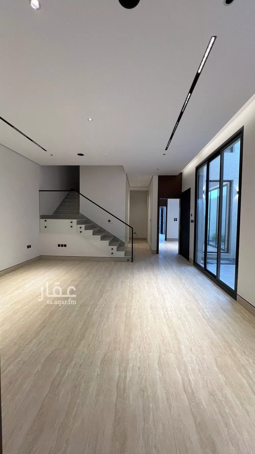 6 bedroom villa in Al Mahdiyyah 11