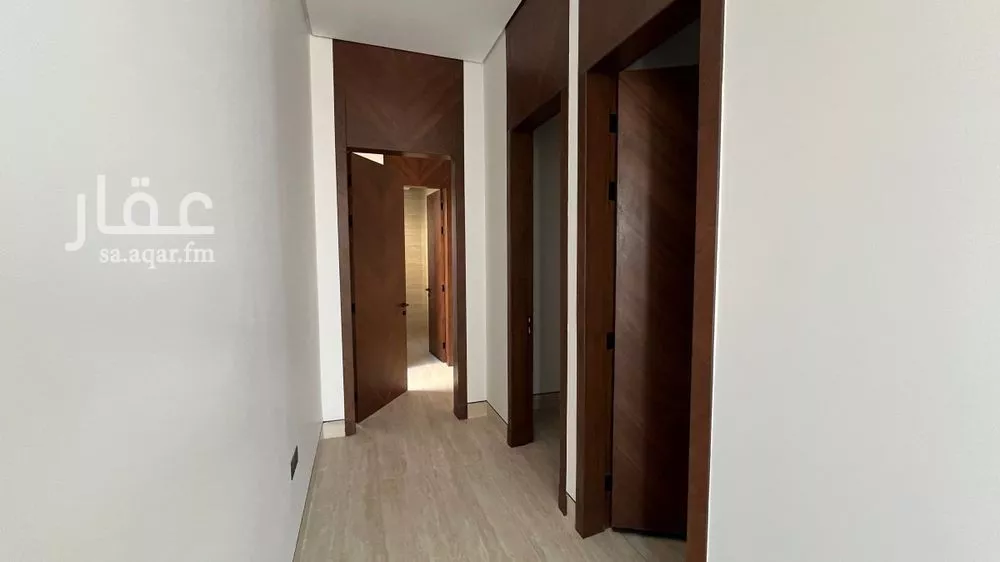 6 bedroom villa in Al Mahdiyyah 16