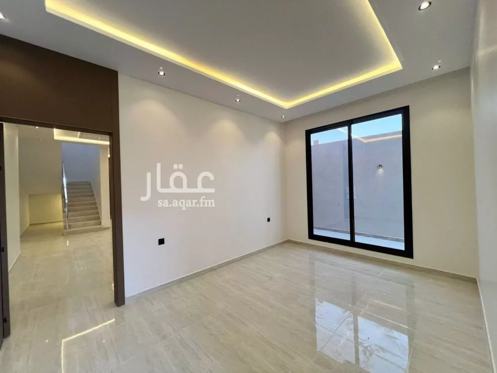 فيلا 5 غرف في الرمال 18
