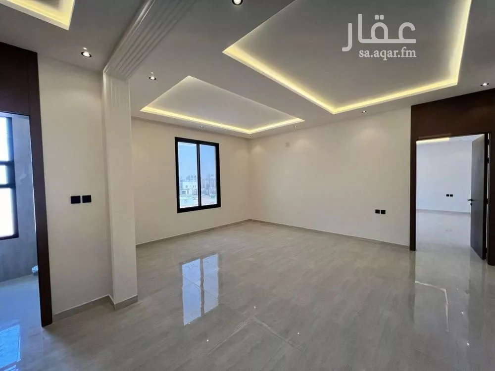فيلا 5 غرف في الرمال 7
