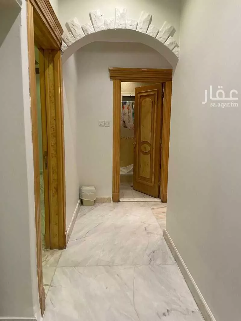 فيلا 10 غرف في الربيع 19