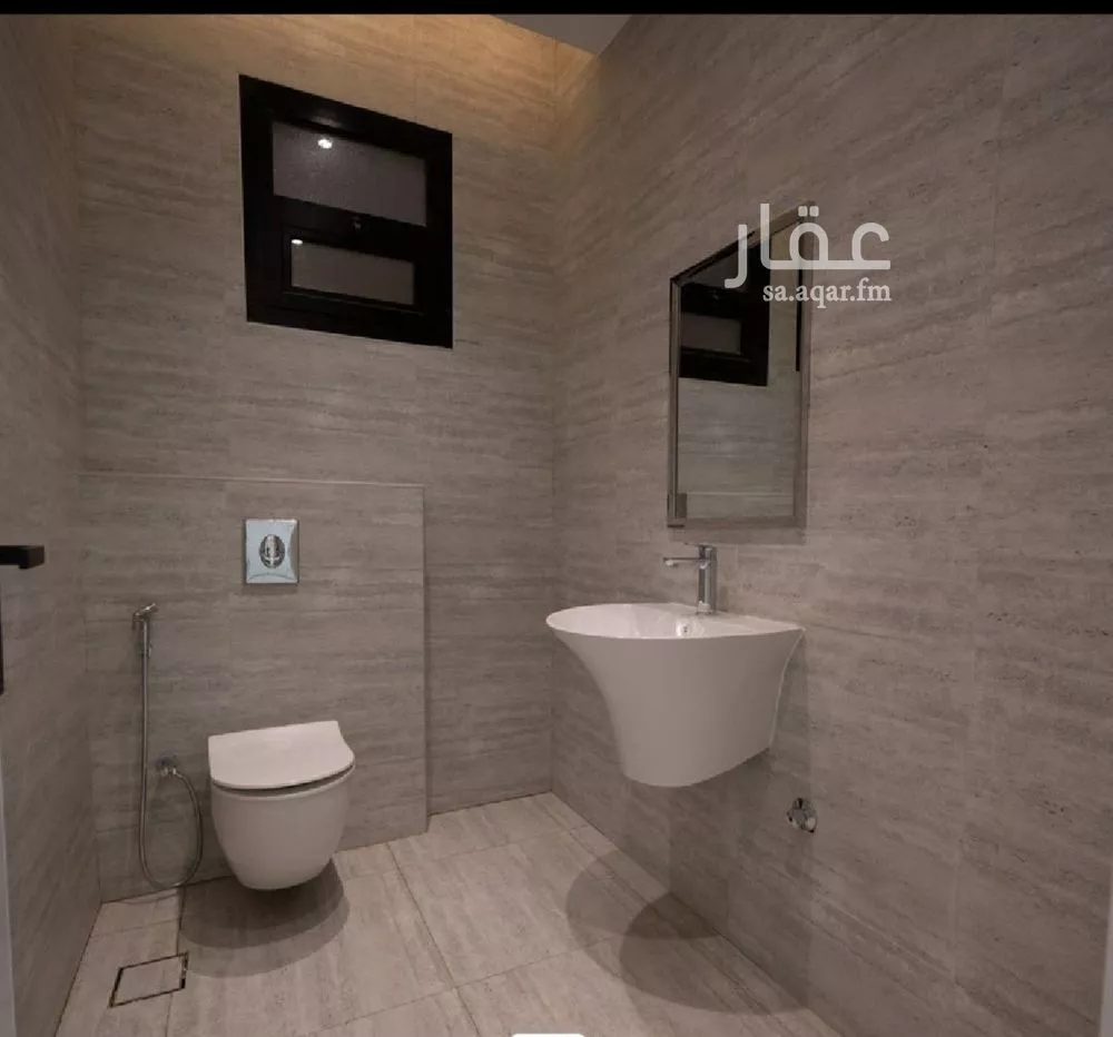 5 bedroom villa in Irqah, Riyadh 8