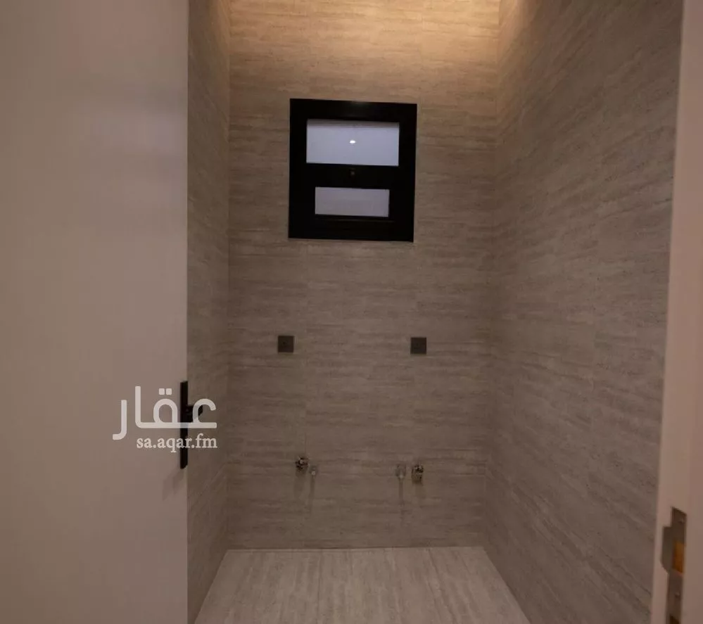 5 bedroom villa in Irqah, Riyadh 9