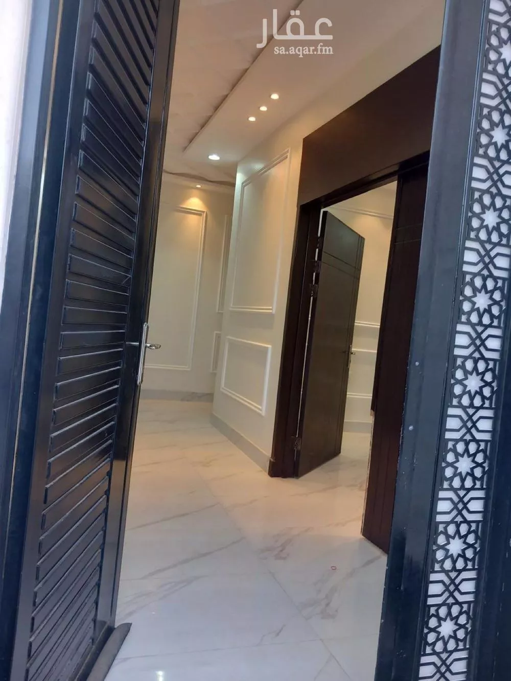 5 bedroom villa in Dhahrat Laban 5