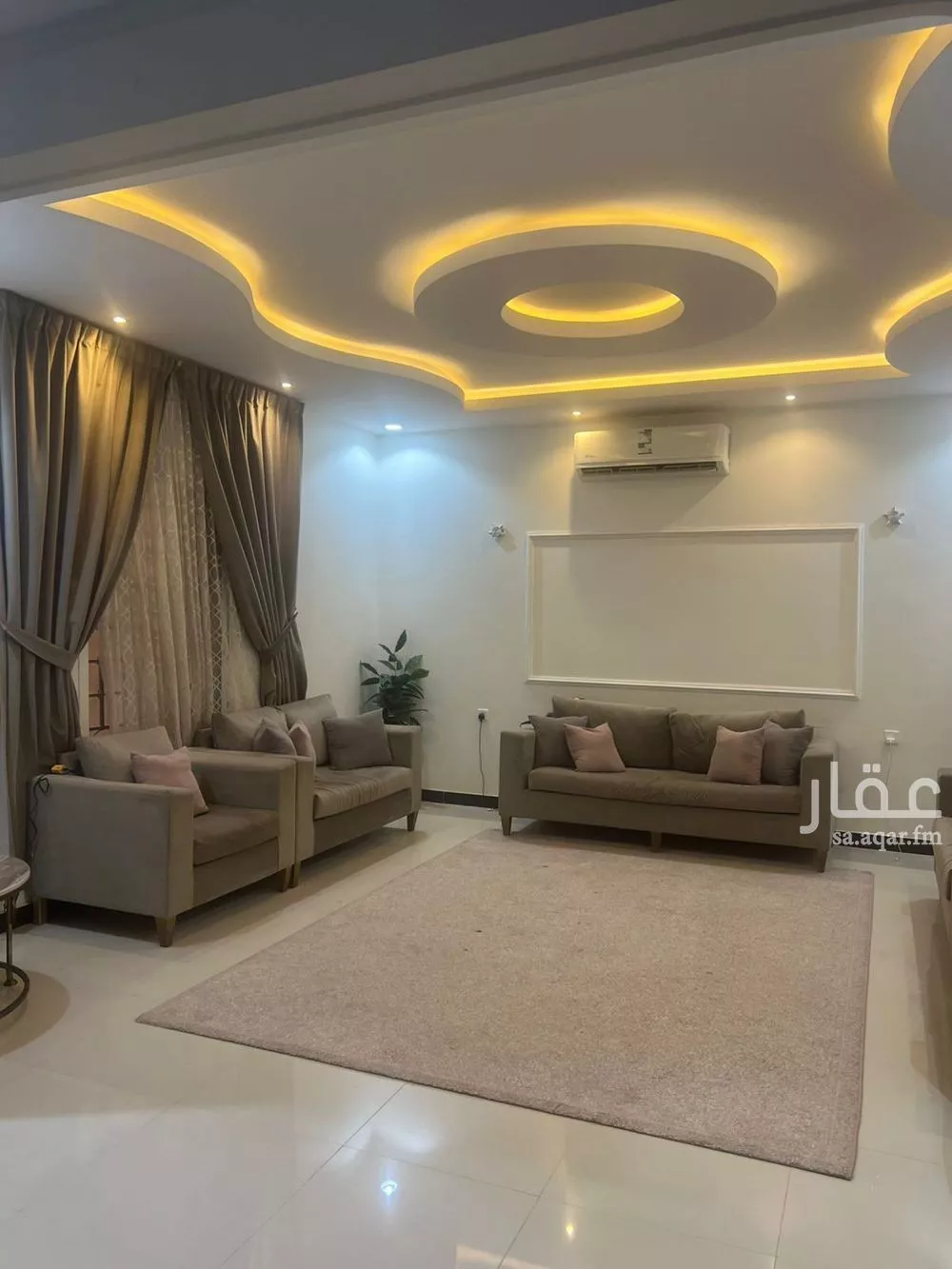 5 bedroom villa in Al Munsiyah 2