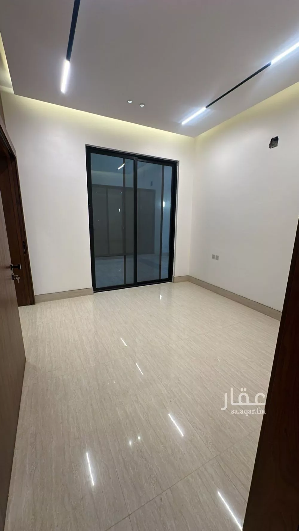 فيلا 6 غرف في المهدية 8