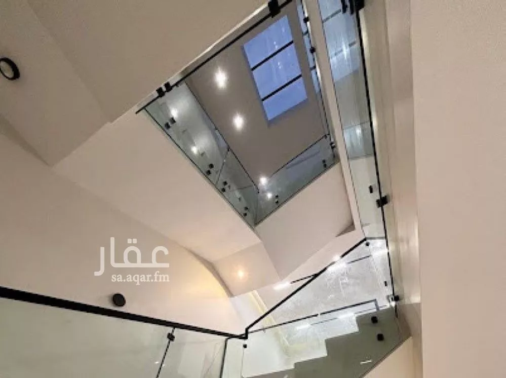 5 bedroom villa in Al Mahdiyyah 12