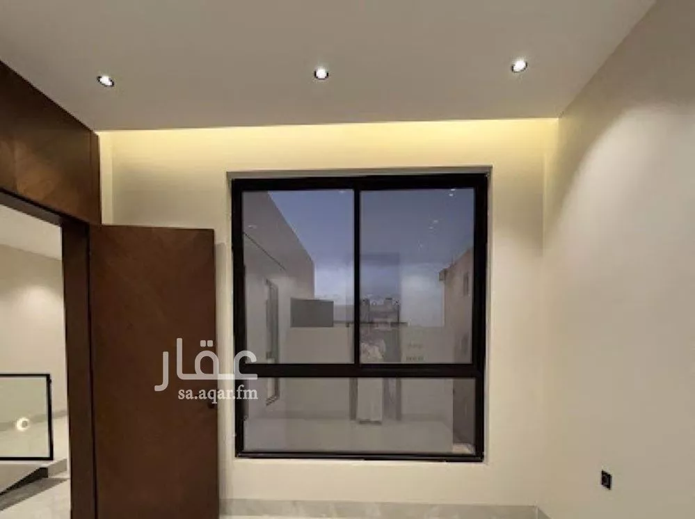 5 bedroom villa in Al Mahdiyyah 24