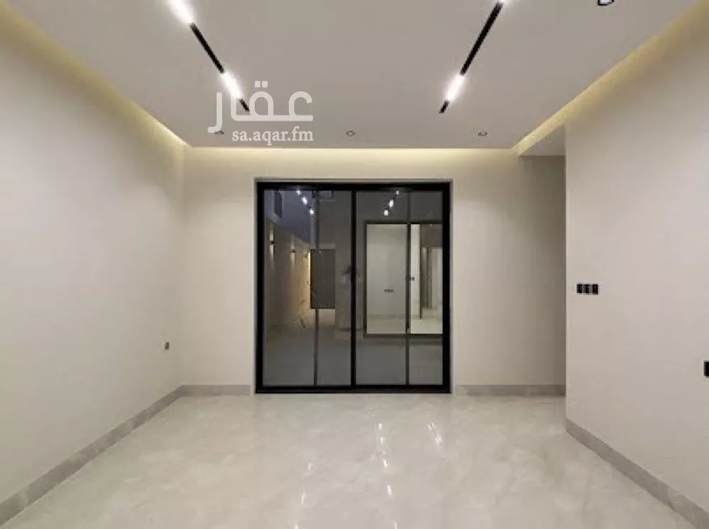 5 bedroom villa in Al Mahdiyyah 8