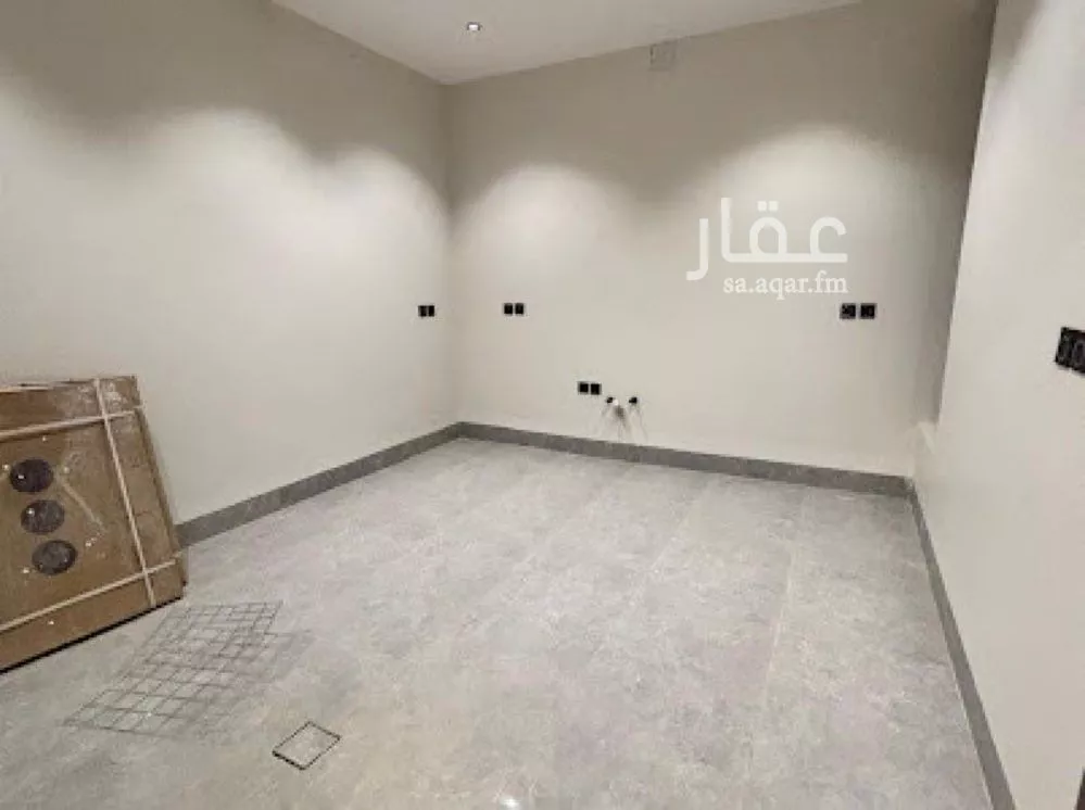 5 bedroom villa in Al Mahdiyyah 10