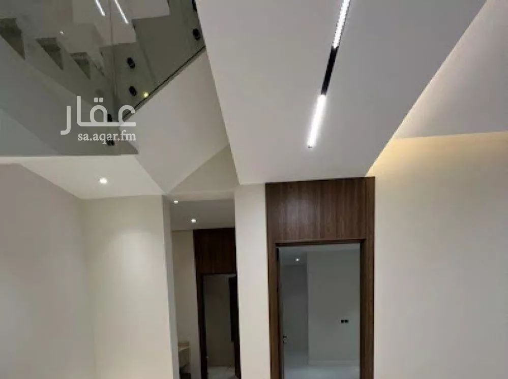 6 bedroom villa in Al Mahdiyyah 12
