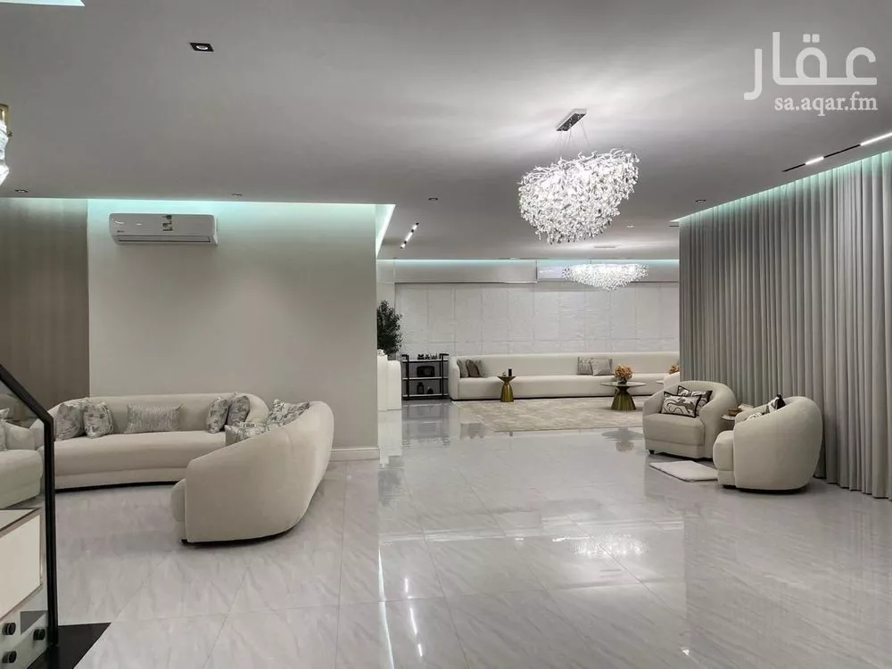 5 bedroom villa in Al Mahdiyyah 14
