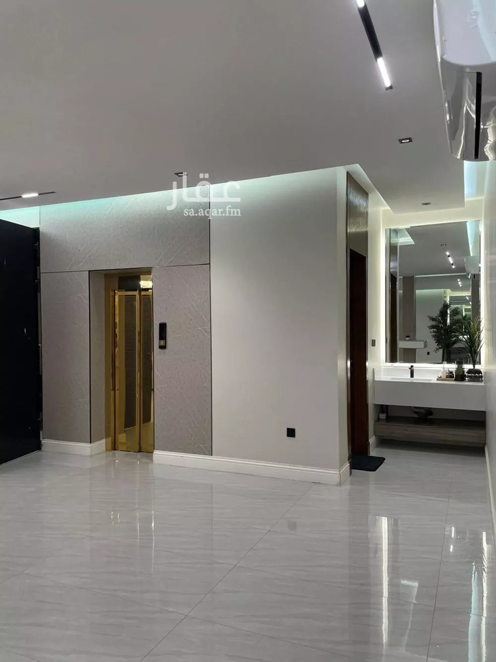 5 bedroom villa in Al Mahdiyyah 15