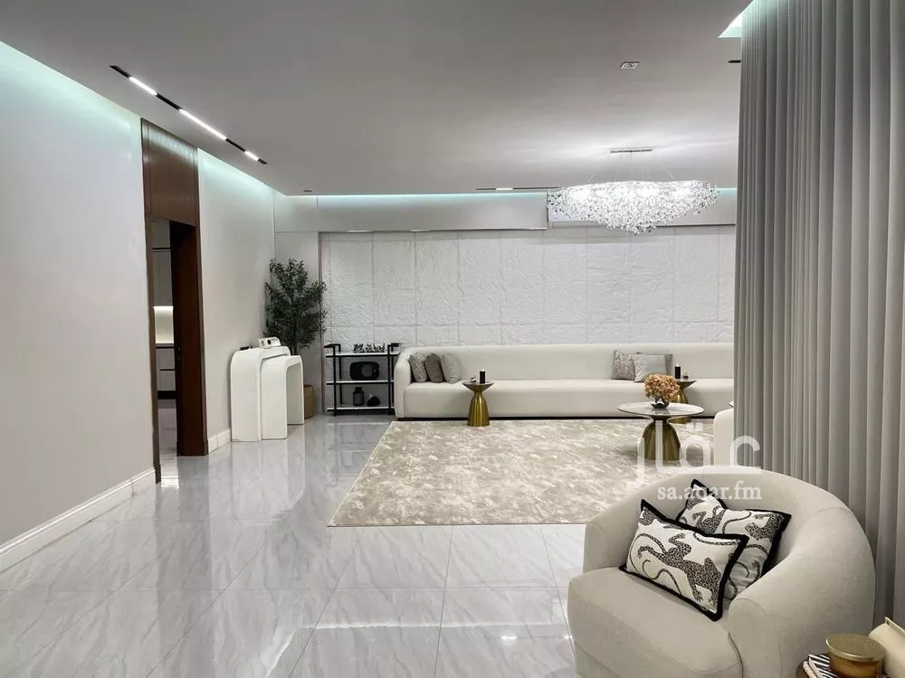 5 bedroom villa in Al Mahdiyyah 21