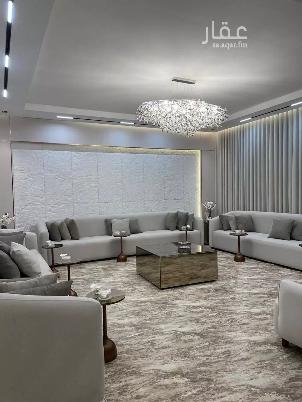 5 bedroom villa in Al Mahdiyyah 4