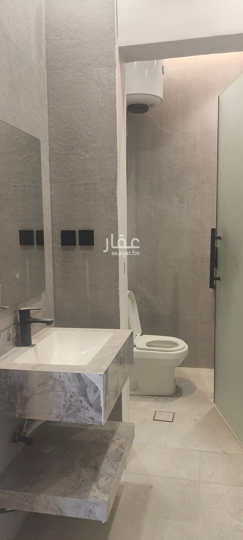 9 bedroom villa in Dhahrat Namar 19