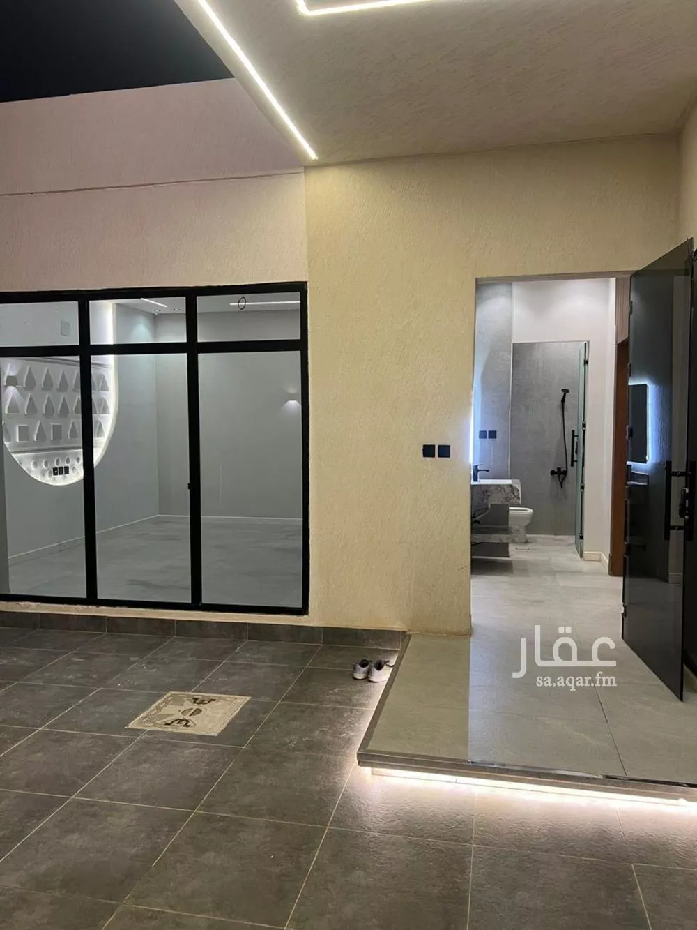 9 bedroom villa in Dhahrat Namar 3