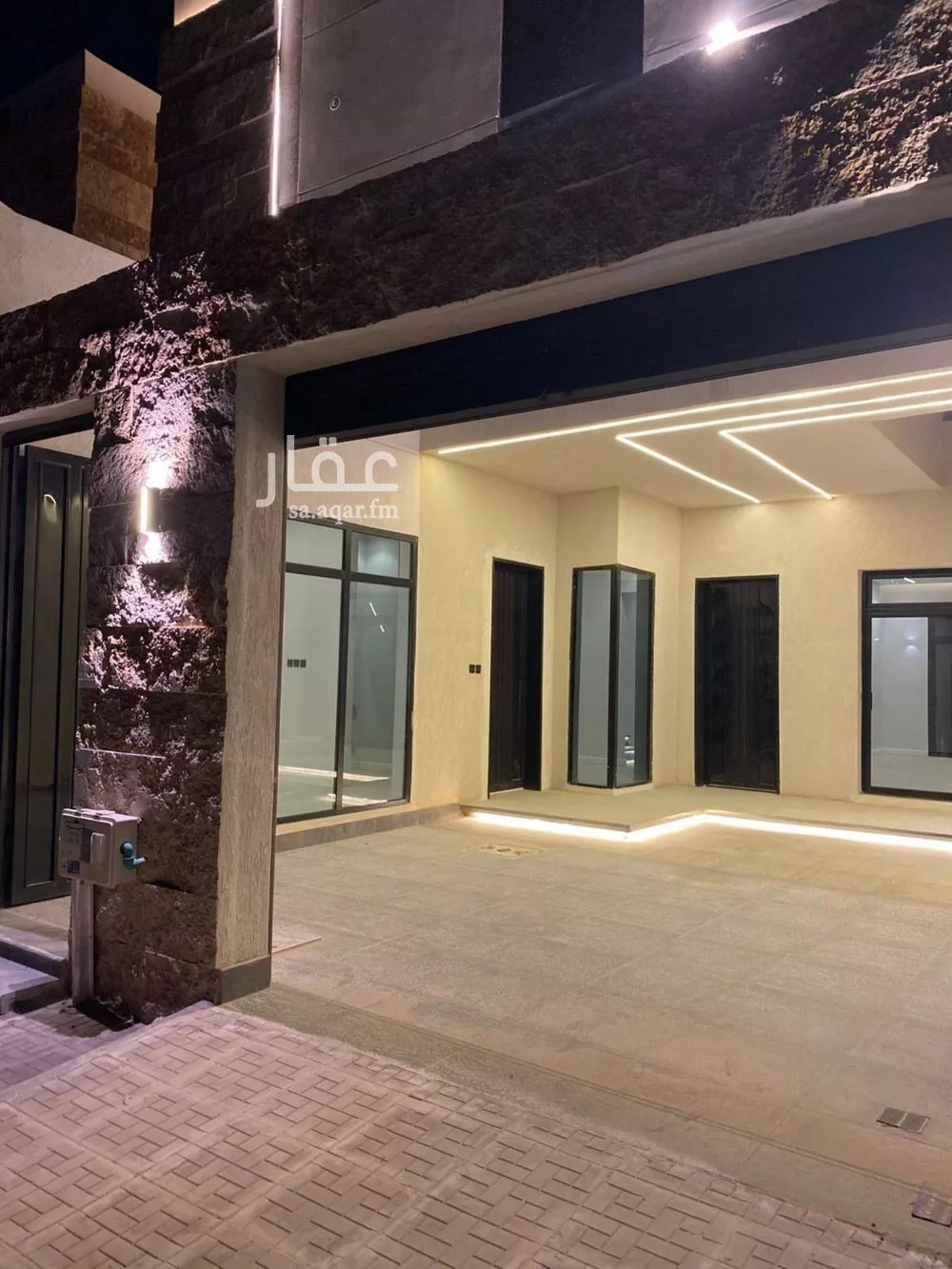 9 bedroom villa in Dhahrat Namar 4