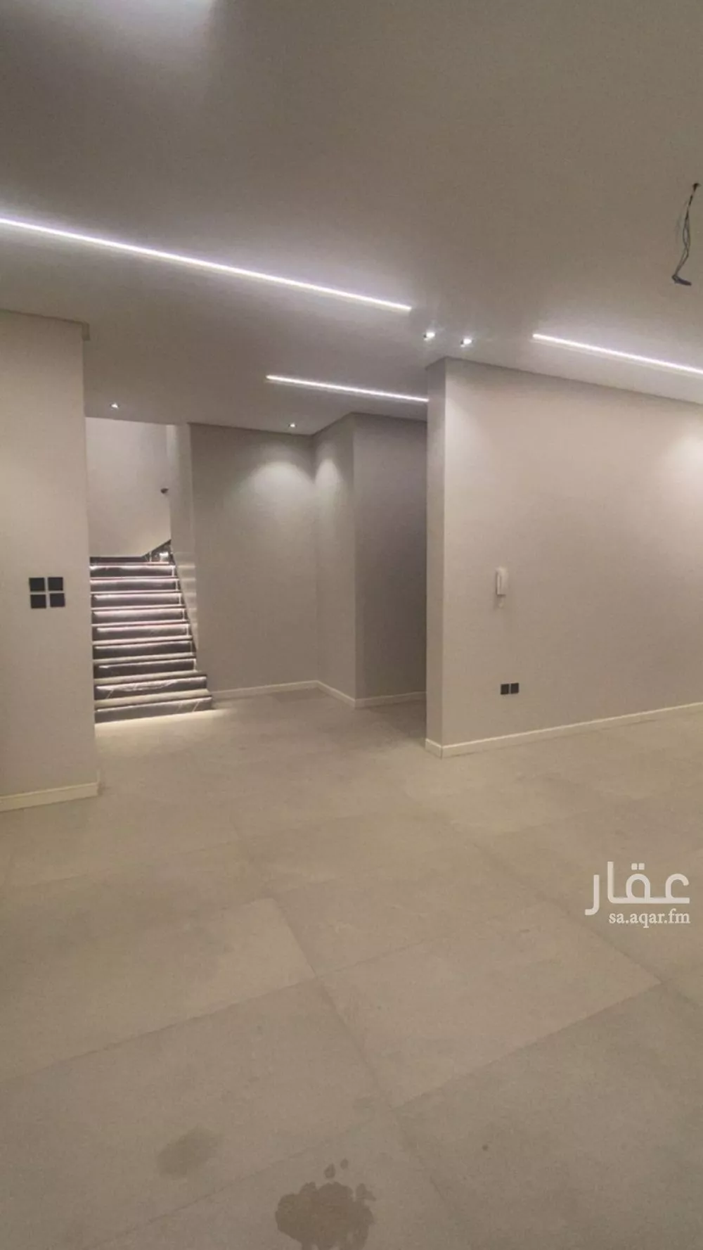 9 bedroom villa in Dhahrat Namar 10