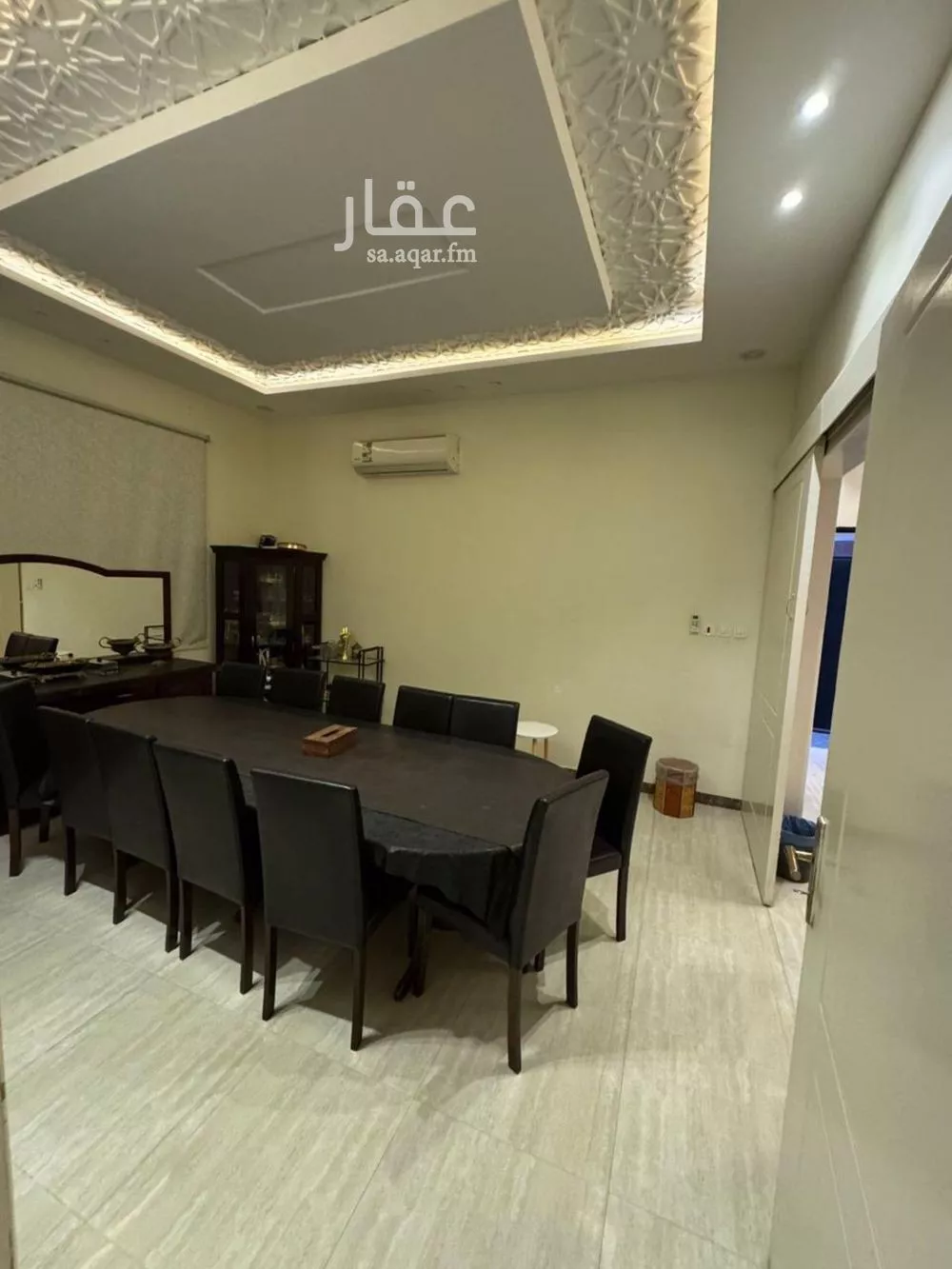 9 bedroom apartment in Al Rimal 4