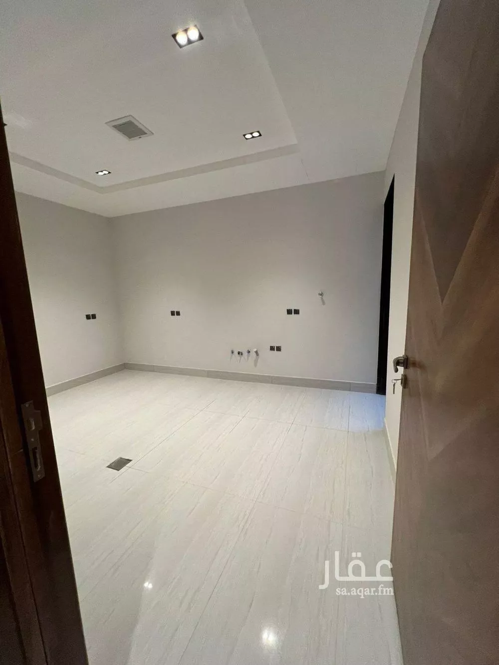 6 bedroom villa in Al Mahdiyyah 11