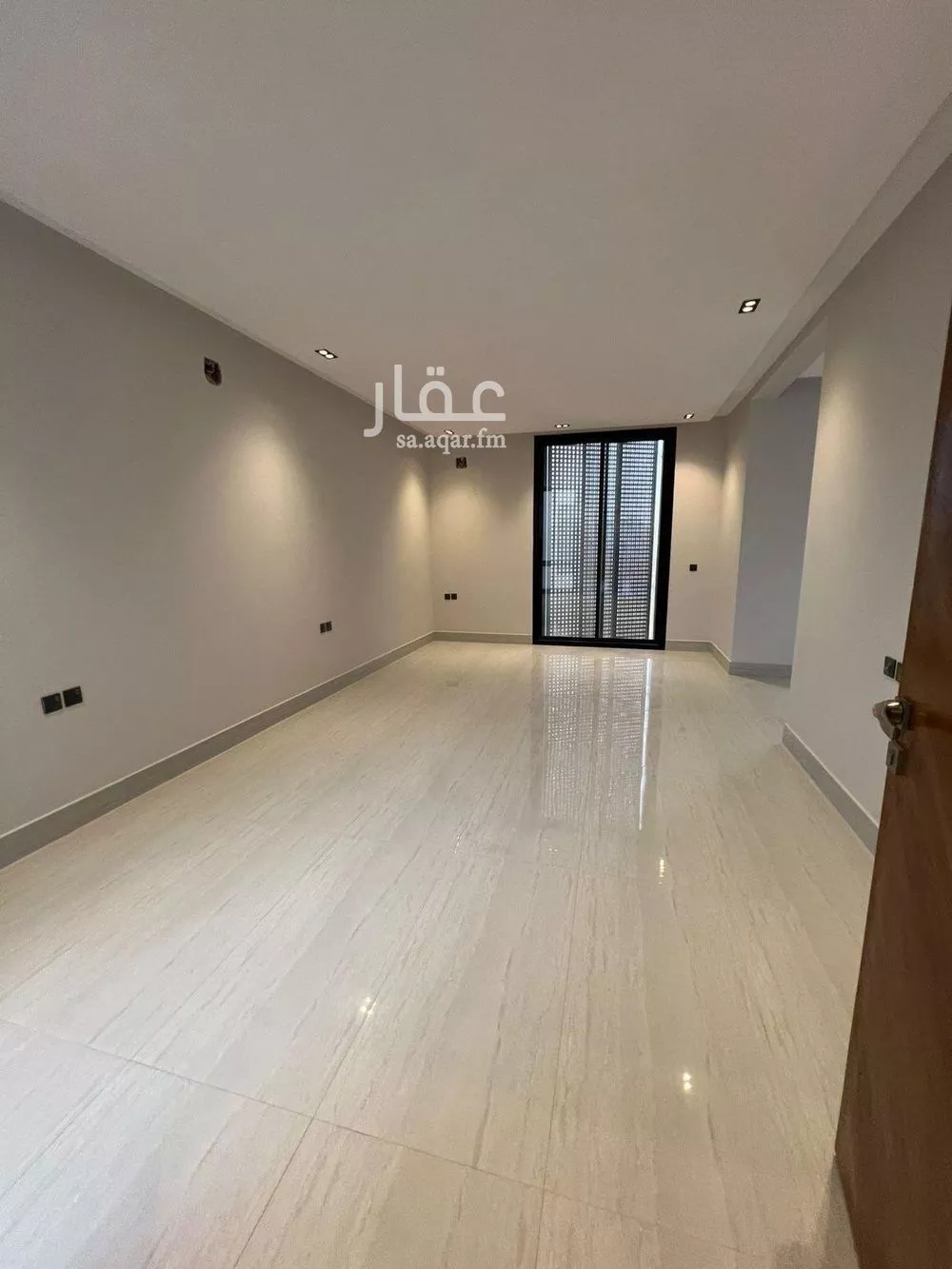 6 bedroom villa in Al Mahdiyyah 23