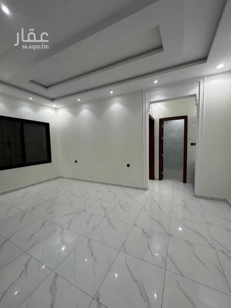9 bedroom apartment in Ad Dar Al Baida 3