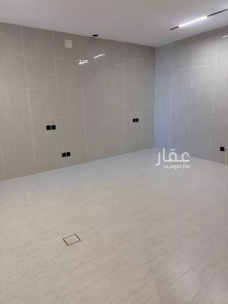 5 bedroom apartment in Ash Sharq 4