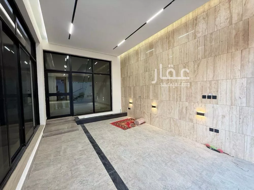 5 bedroom villa in Al Mahdiyyah 12