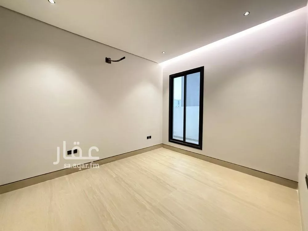 5 bedroom villa in Al Mahdiyyah 15