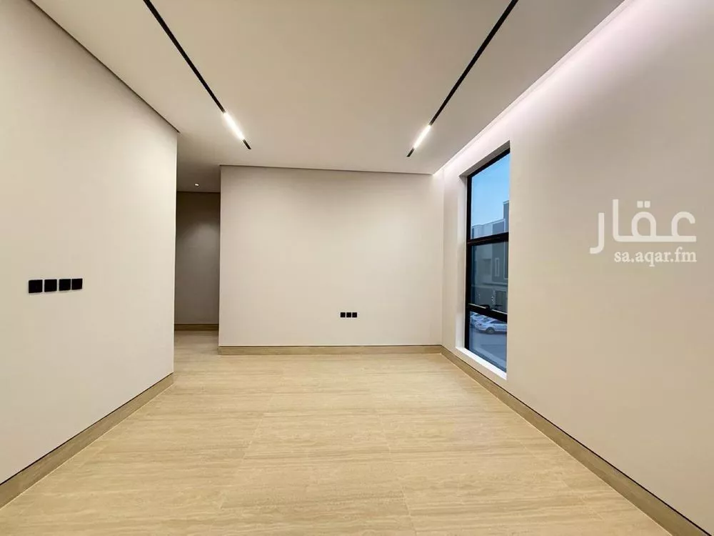 5 bedroom villa in Al Mahdiyyah 16