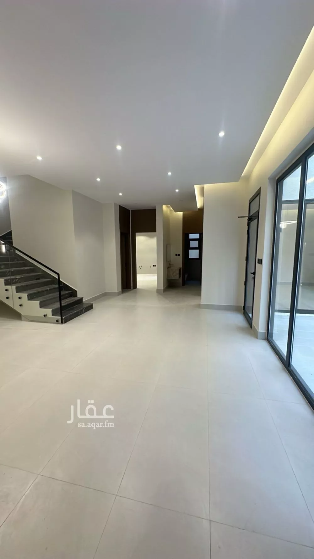 5 bedroom villa in Al Mahdiyyah 12
