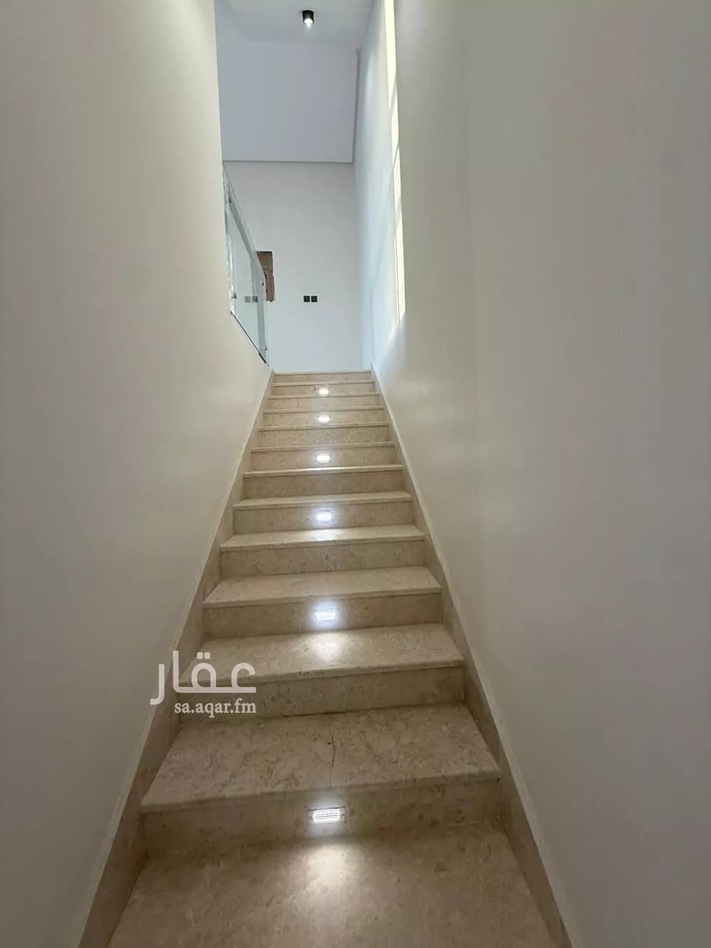فيلا 5 غرف في المهدية 8