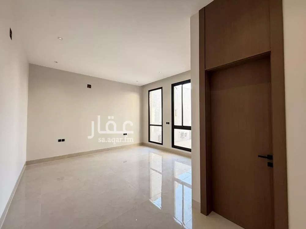 فيلا 6 غرف في المهدية 7
