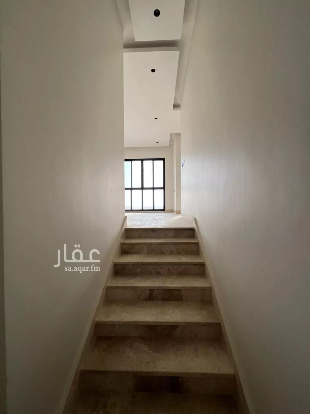 فيلا 5 غرف في المهدية 15