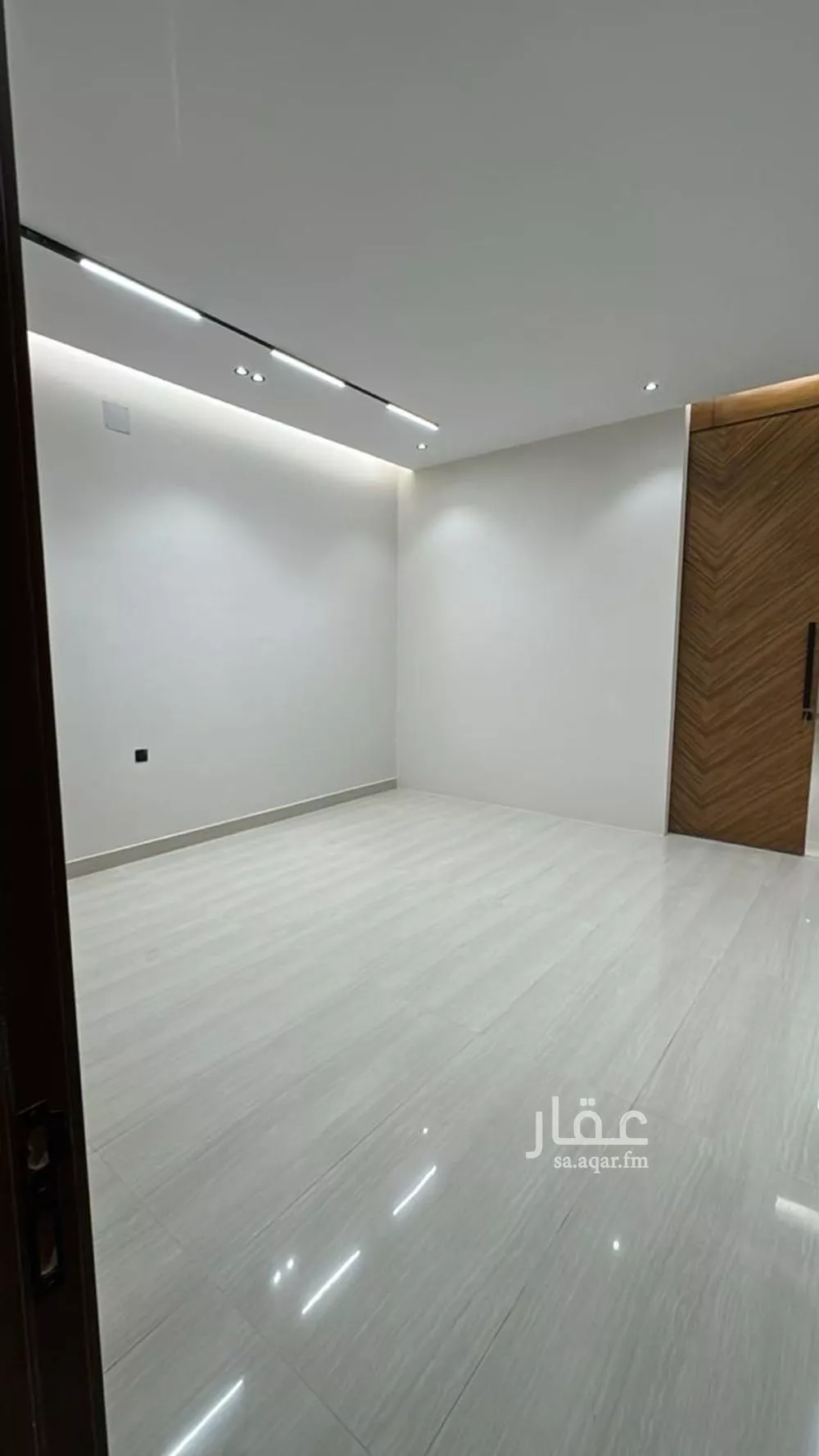 5 bedroom villa in Al Mahdiyyah 6