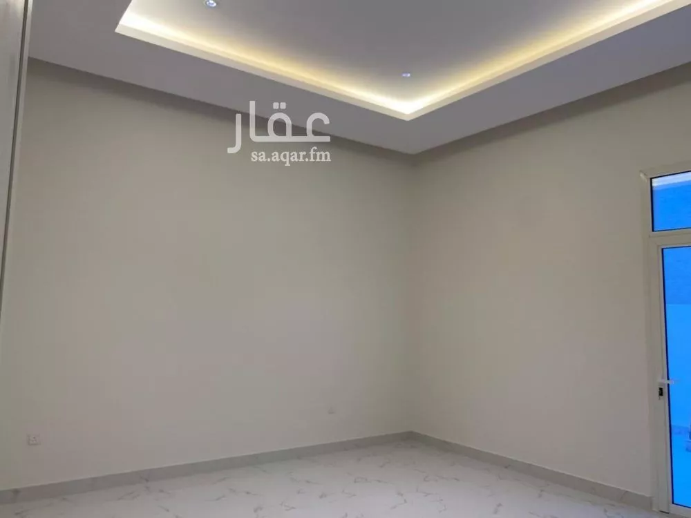 فيلا 6 غرف في المهدية 7