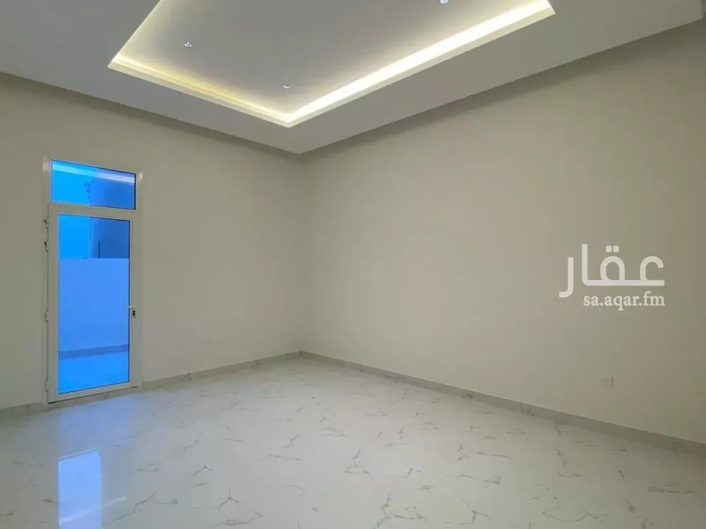 فيلا 6 غرف في المهدية 8
