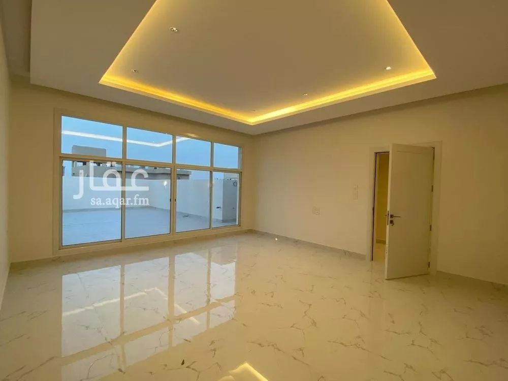 6 bedroom villa in Al Mahdiyyah 6
